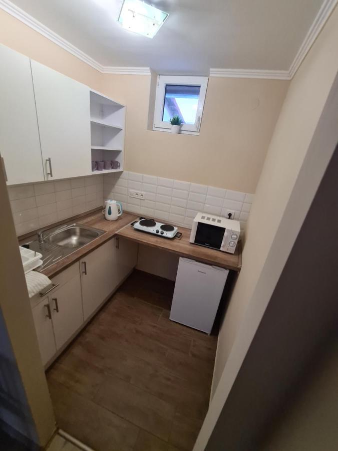 Napfeny Apartman Makó Zewnętrze zdjęcie