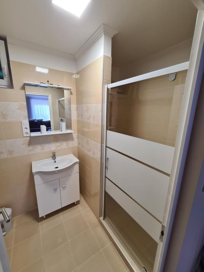 Napfeny Apartman Makó Zewnętrze zdjęcie